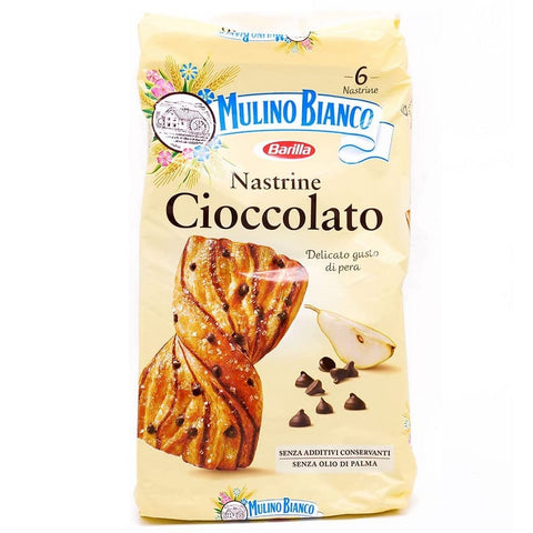 Mulino Bianco Nastrine Cioccolato biscuit cake with a delicate pear flavor,  sweet snack for in between 240g
